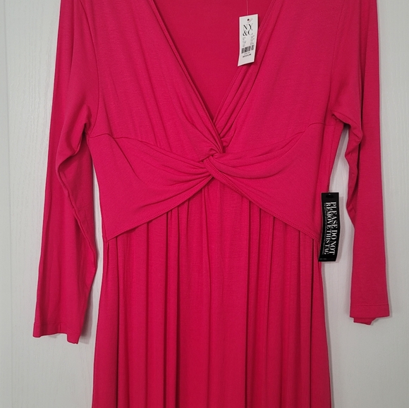 A long pink New York & Company Maxi dress - Picture 1 of 5
